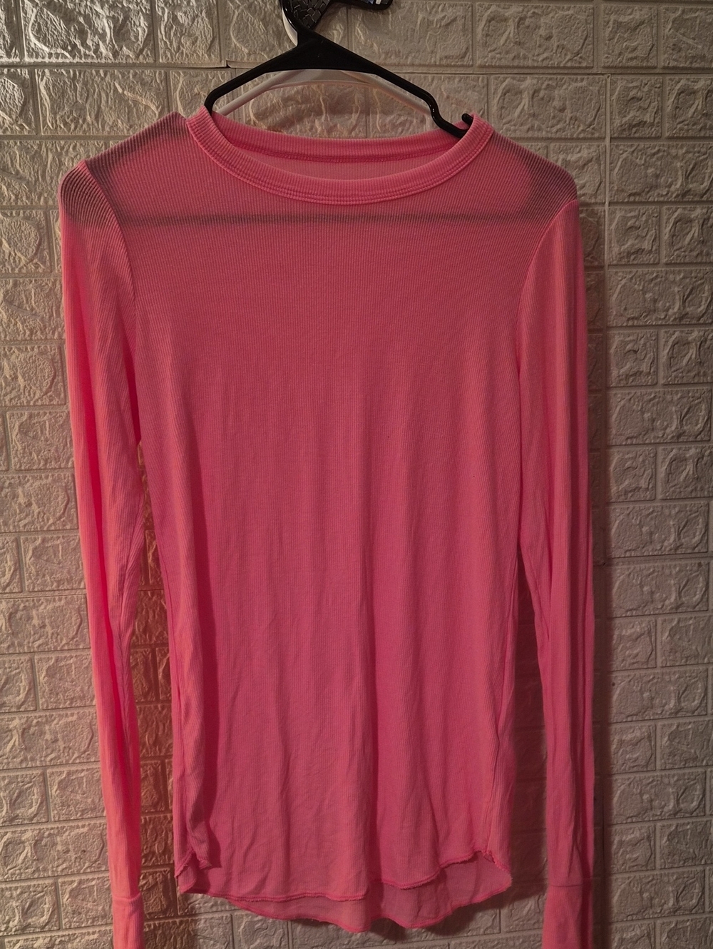 Long-Sleeve Crewneck Top - Pink very soft michael lauren